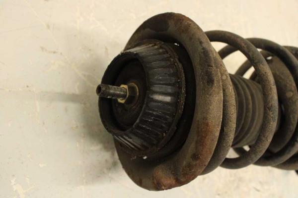 AMORTISSEUR AVANT FORD MONDEO 8/1996-12/2000 - Vue 2